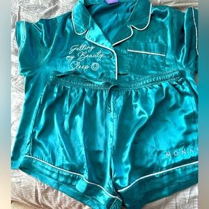 Teal Satiny  Pajama Set with White Piping. “Getting my Beauty Sleep”